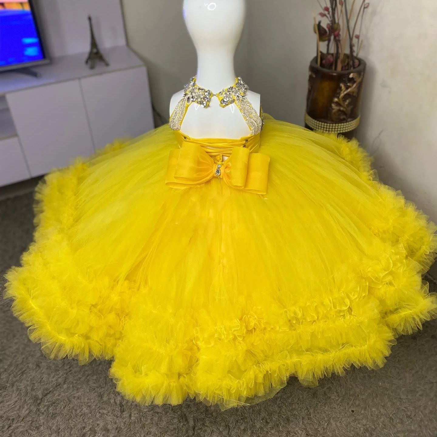 화려한 노란색 꽃의 소녀 드레스 민소매 Tulle 결혼 - Baby Clothing Embroidery 리뷰 및 가격